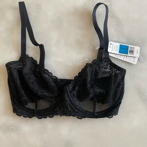 New! Natori Heavenly Convertible Balconette Underwire Bra
Womens size 30DDD